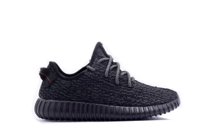 Yeezy 350 ‘Pirate Black'(2022)