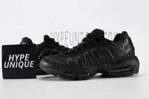 Air Max 95 ‘Triple Black’