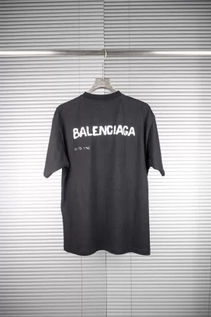 Balenc1@ga  Fuzzy Lettering T-shirt