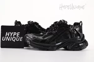 Balenc1@ga Runner 2.0 Black
