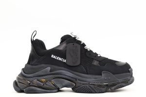 Triple S Black Replica
