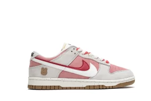 Wmns Dunk Low SE ’85’ Bunny Cookies