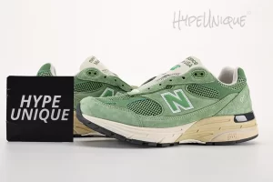 NEW BALANCE ‘MADE IN USA’ 993 – CHIVE